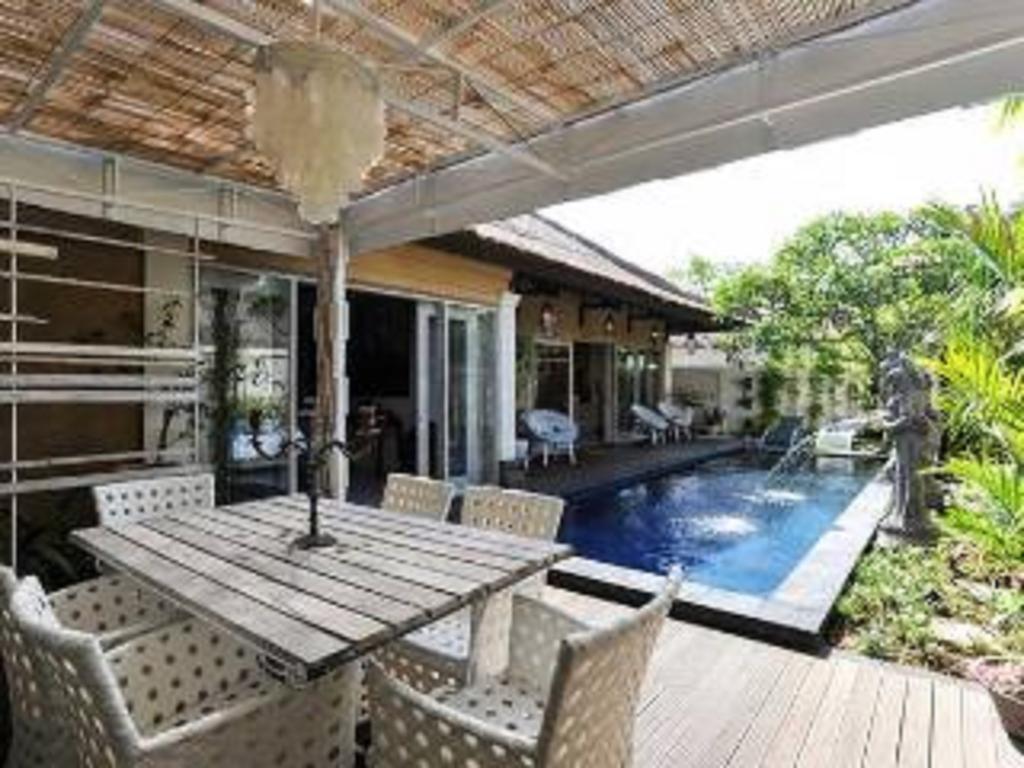 Bamboo Moon Villas Санур Екстер'єр фото
