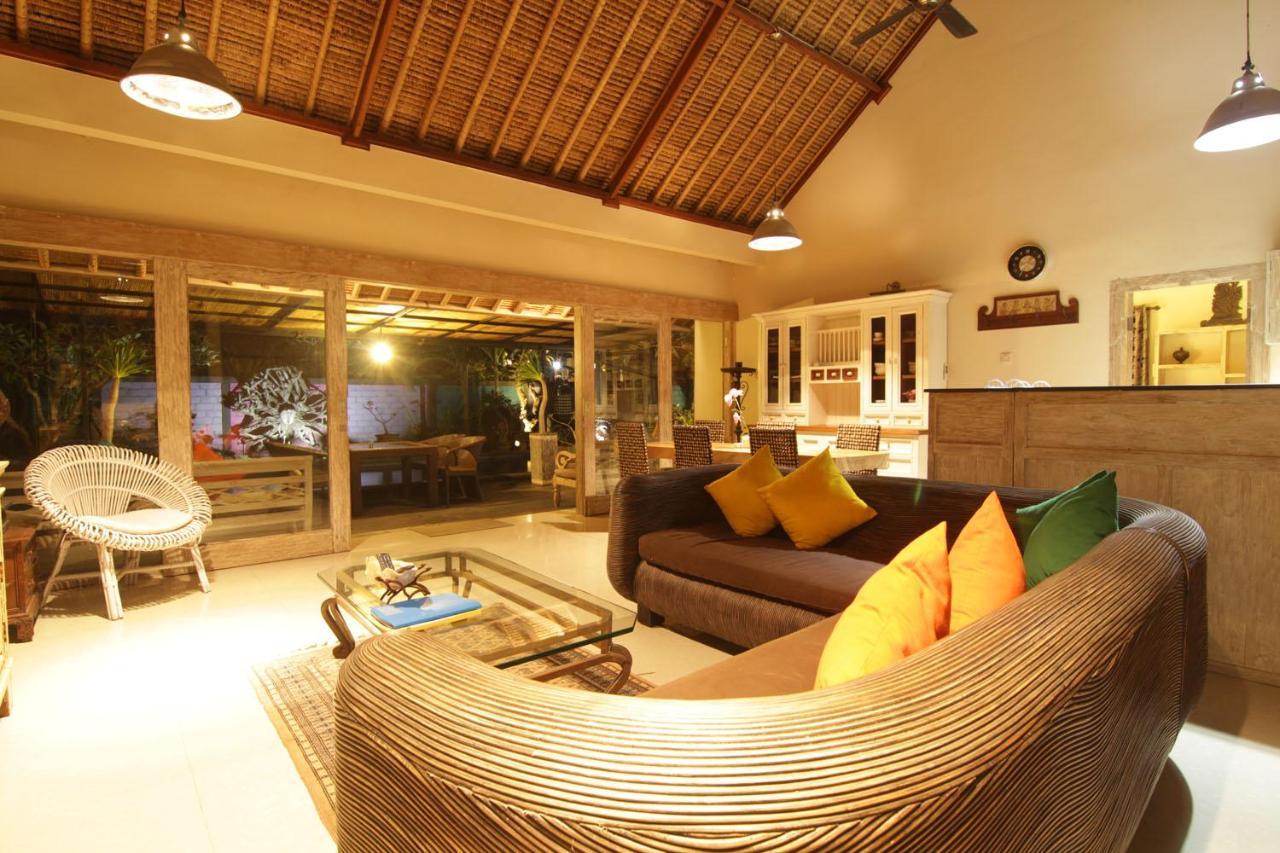 Bamboo Moon Villas Санур Екстер'єр фото